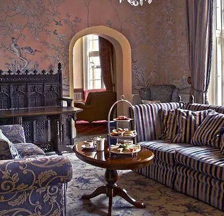 Lough Rynn Castle 호텔