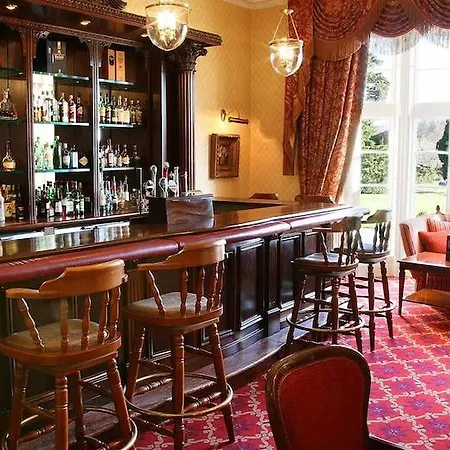 Lough Rynn Castle מלון Mohill