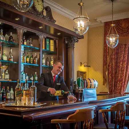 Lough Rynn Castle 모힐