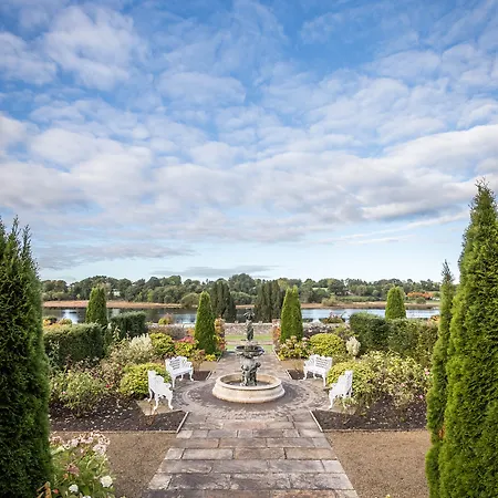 호텔 Lough Rynn Castle 모힐