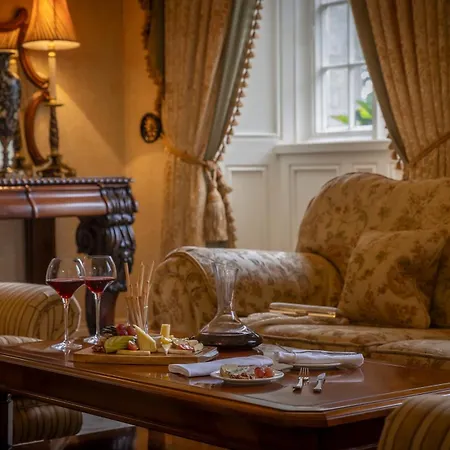 Lough Rynn Castle 4*