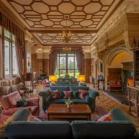 Lough Rynn Castle 모힐