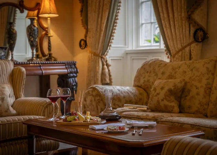 Lough Rynn Castle 4*