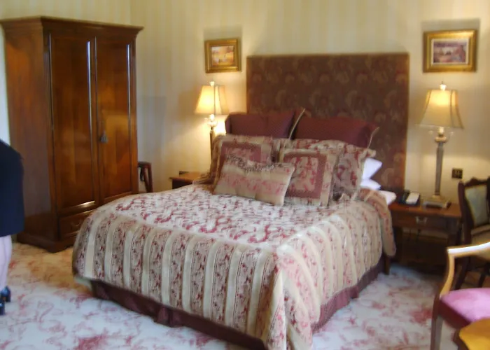 Lough Rynn Castle 호텔 모힐