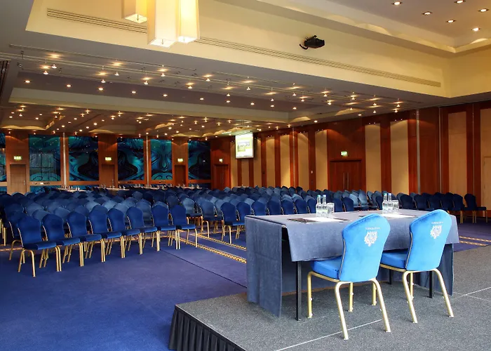 Lough Rynn Castle 호텔